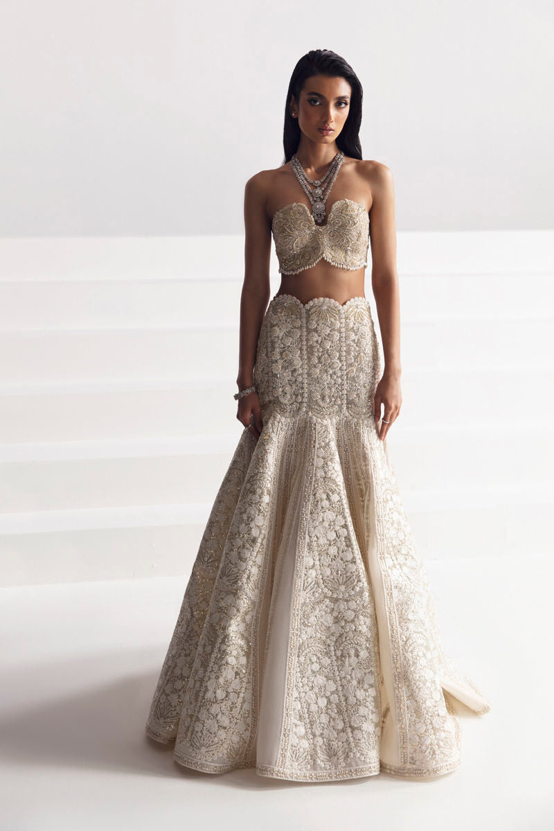 Jasmine - Resort'23 by Zain Hashmi