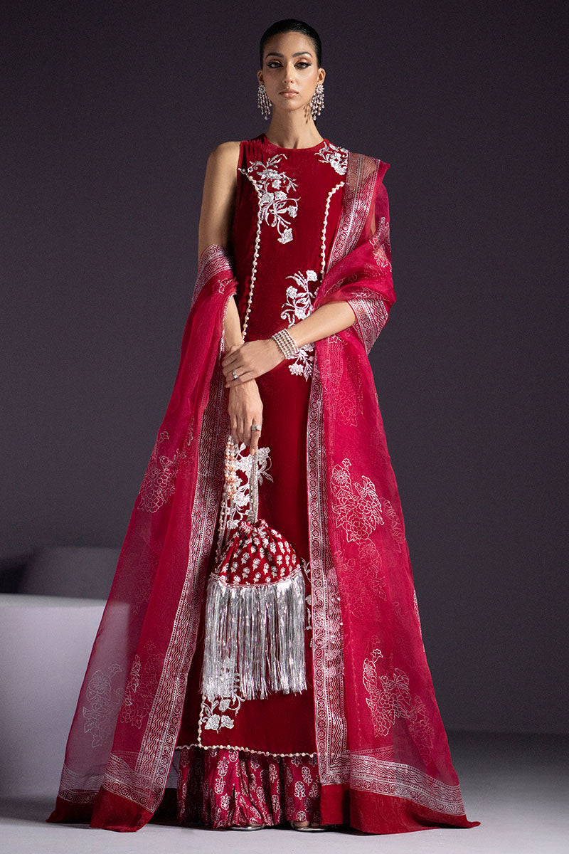 Florid - Mayfair Velvet by Haute Form