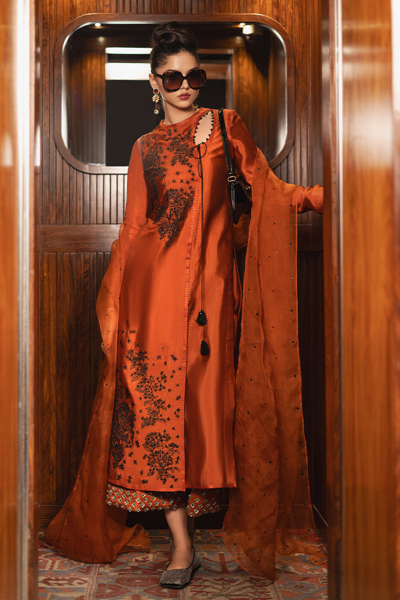 Lady Garden - Level 5 by Zeb & Zeeshan (Haute Form Studio)