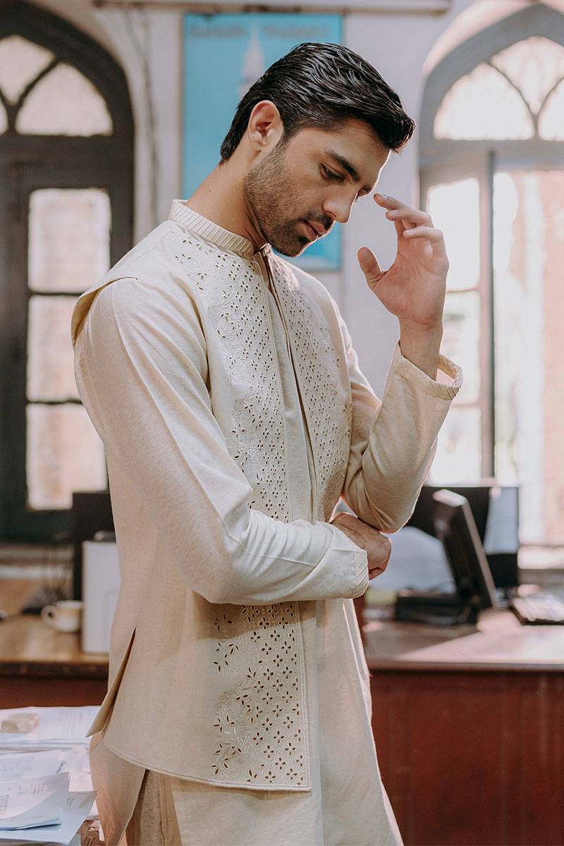 Xavier - Ankh Macholi Festive Edit by MNR