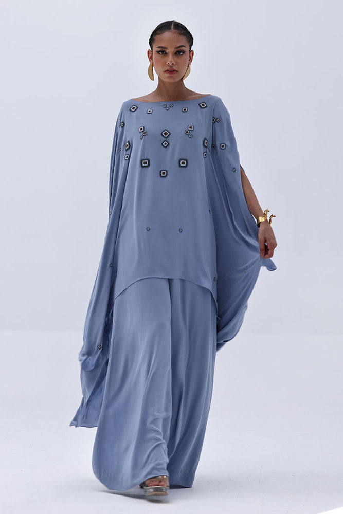 S4-02 - Social Casual Luxe by Rozina Munib