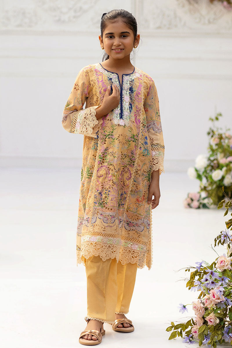 Salina - Girl - Wien Family Edit 25 by Ansab Jahangir Studio