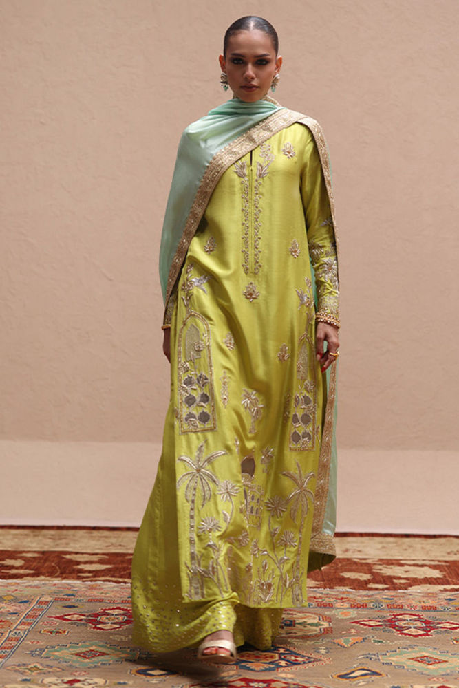 L25-08 - Lashkara 25/26 by Rozina Munib