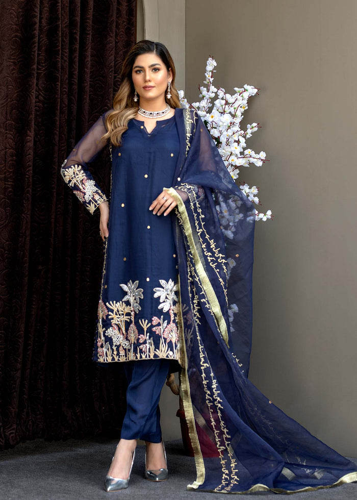 AR25054 - Afsana Festive Formals 22' by Ahmad Raza