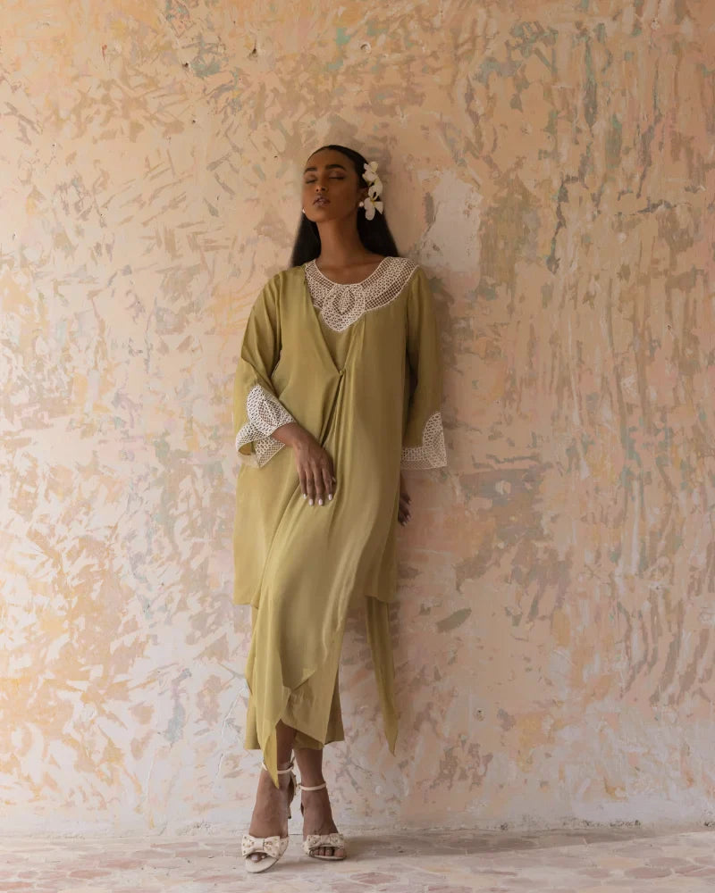 Riki’ Top - Fall'23 by Aleena & Fareena