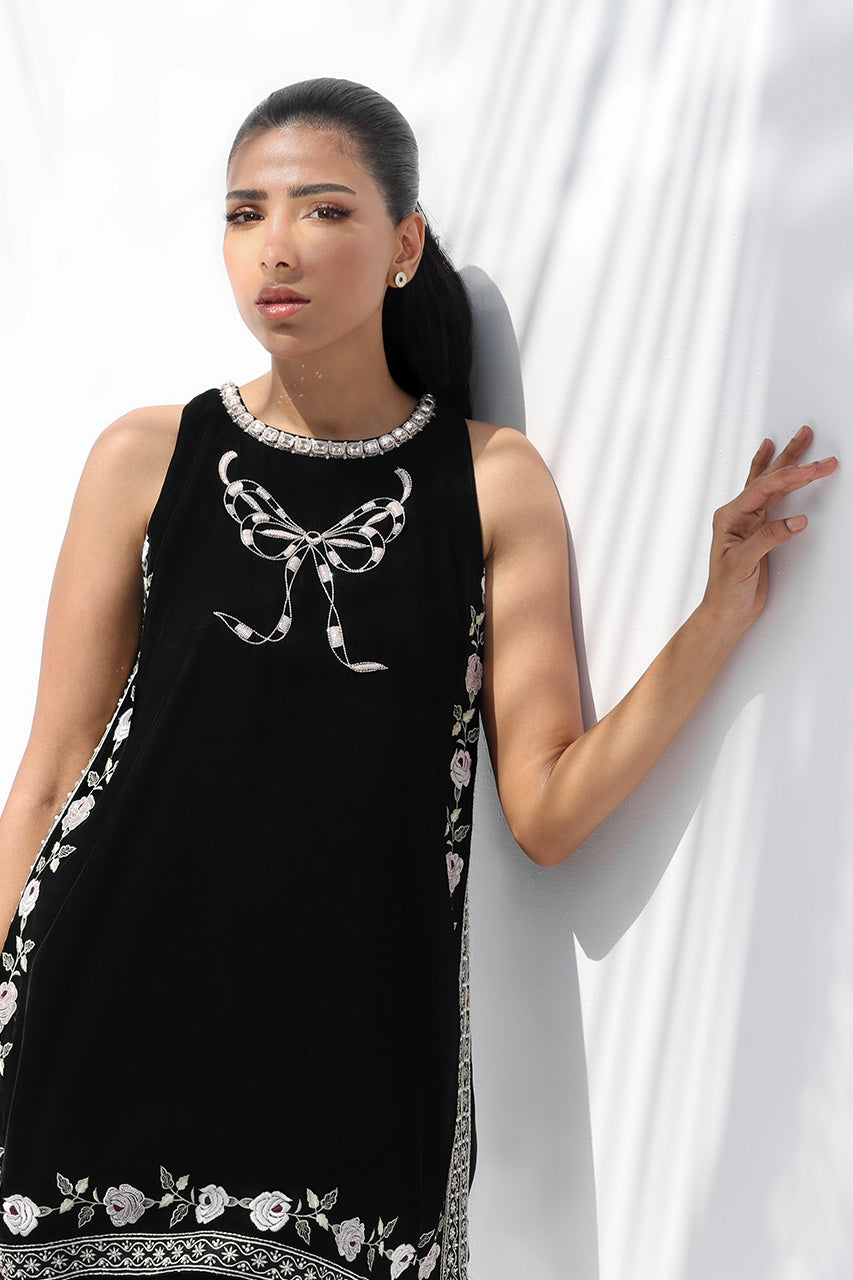 Suko - Velvets | The Winter Edit by Sania Maskatiya