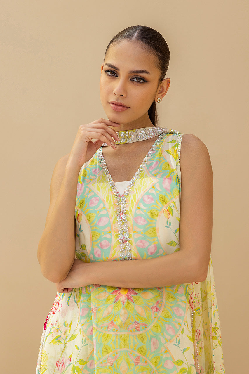 Lia - Occasion Luxe Edit '25 by Sania Maskatiya