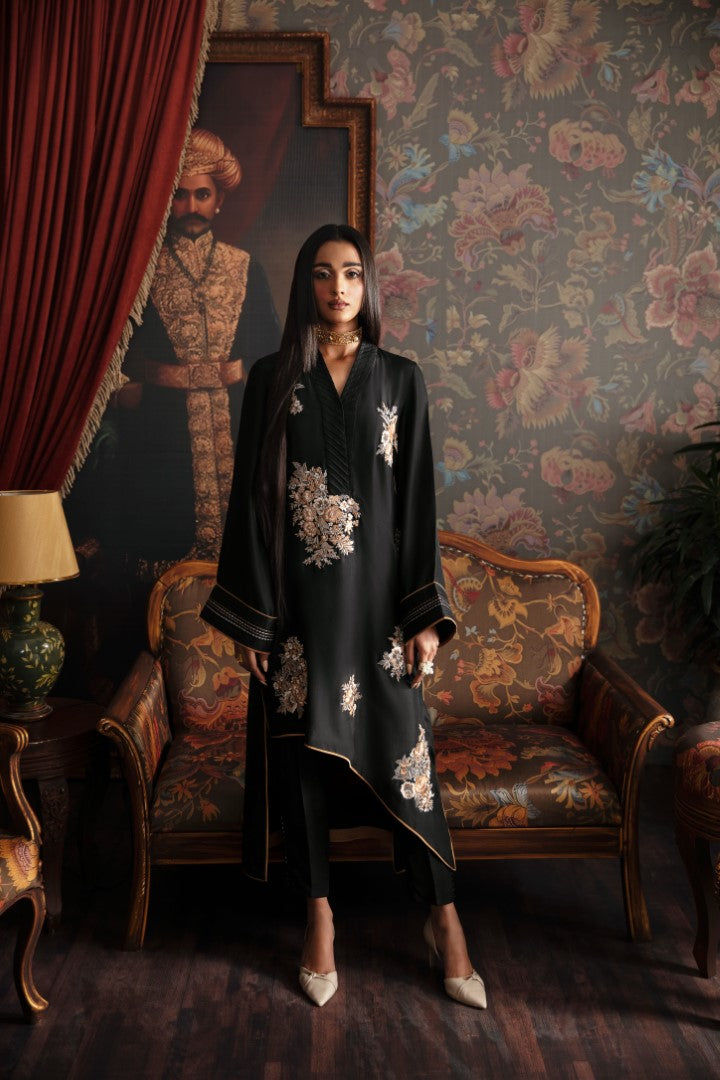 Fleuri - Kaia by Zainab Salman