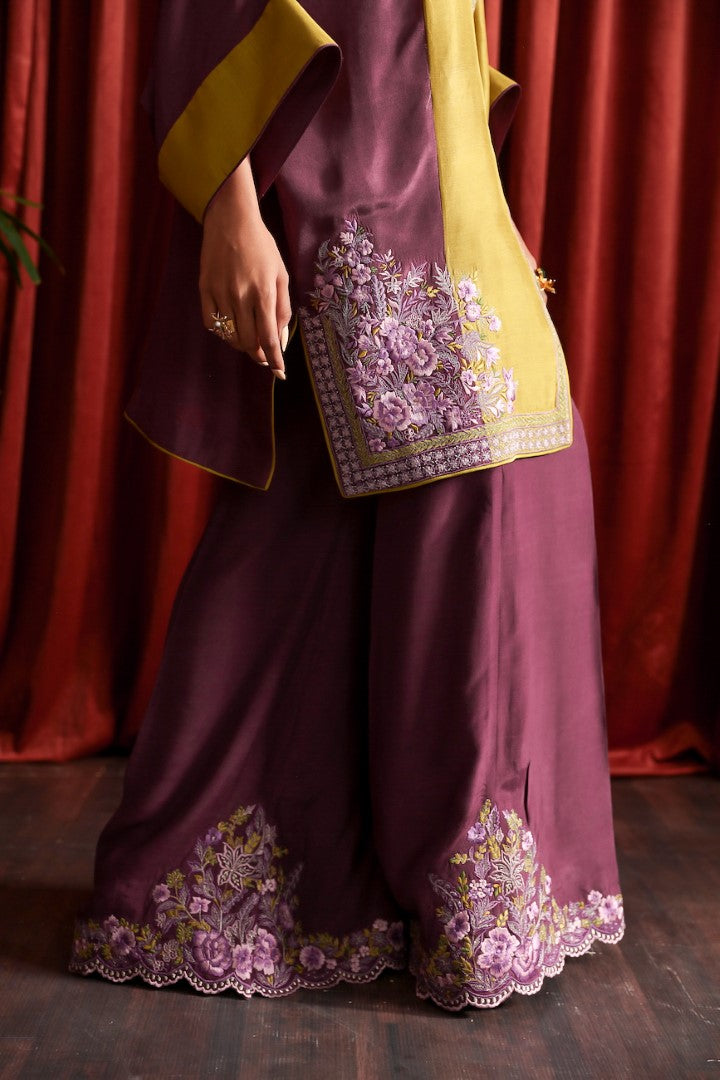 Bela - Kaia by Zainab Salman