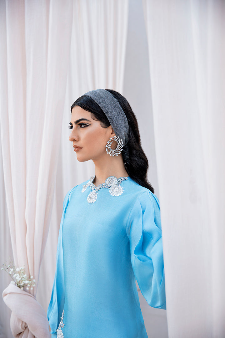 Soigné - Truly Truly by Haute Form