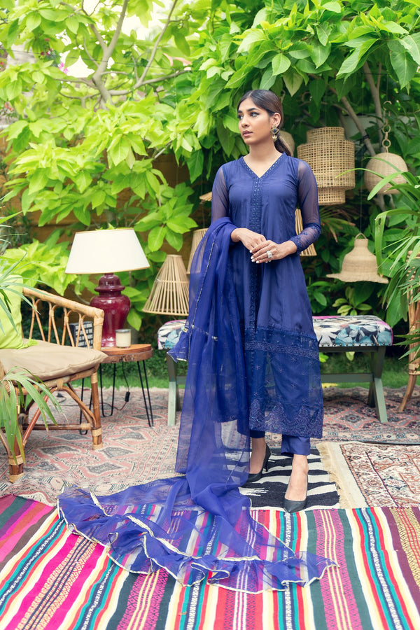 EMB-245 - Mehru by Anum Jung