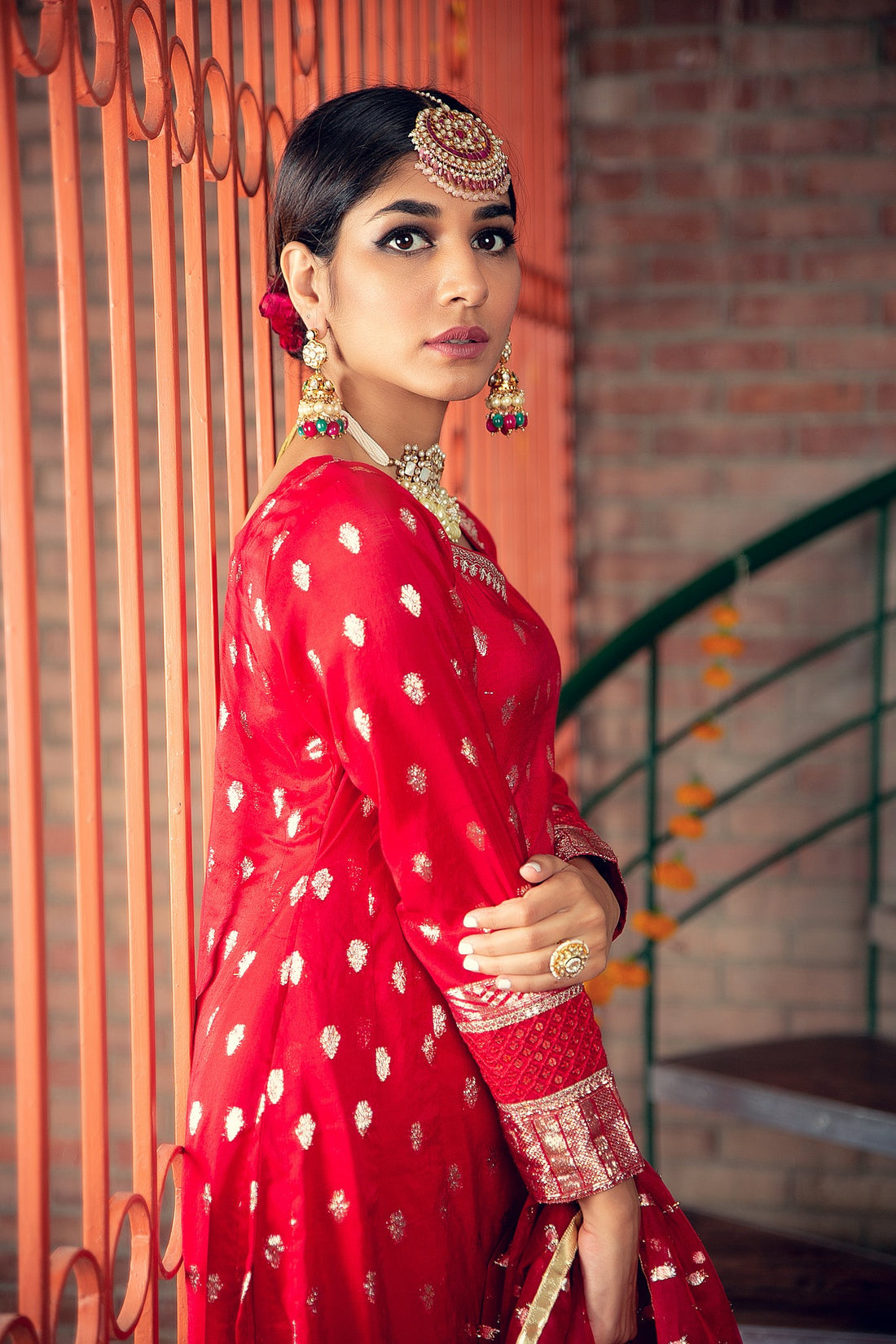 EMB-263 - ZEENAT VOL. 1&2 by Anum jung