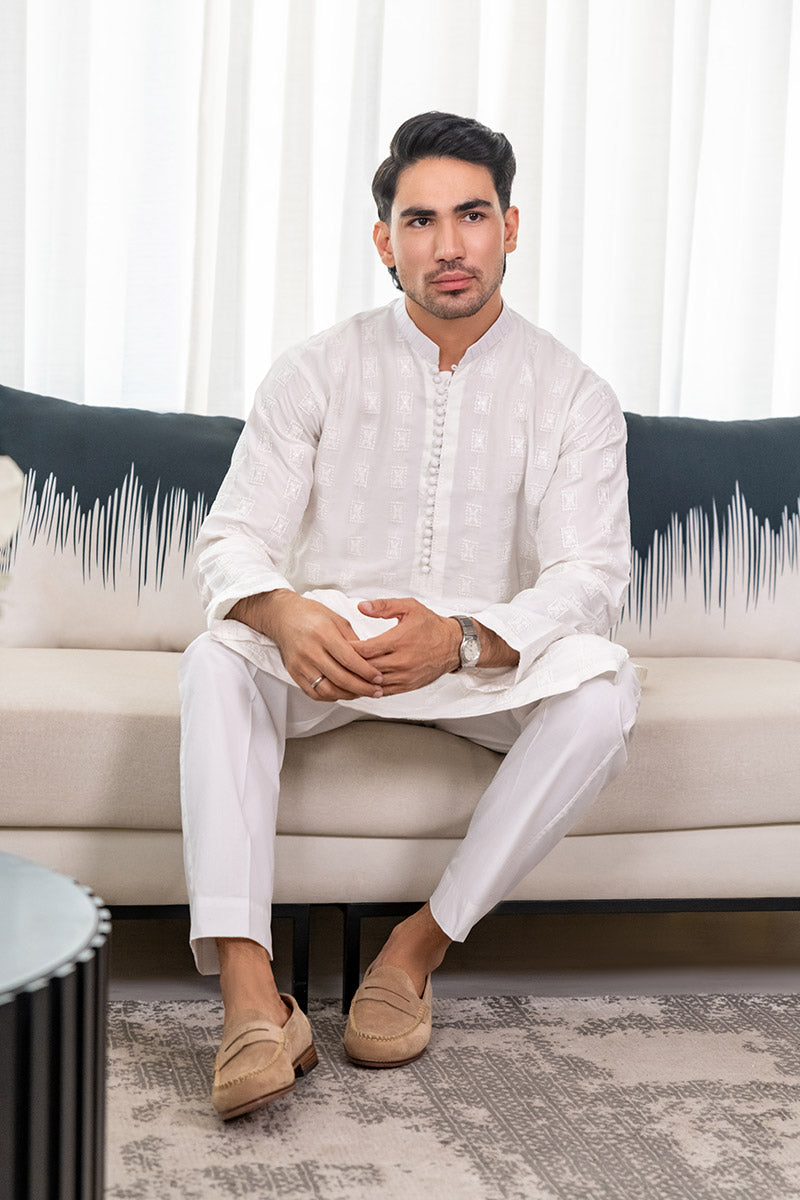 White Embroidered kurta - Celina by Chic ophicial