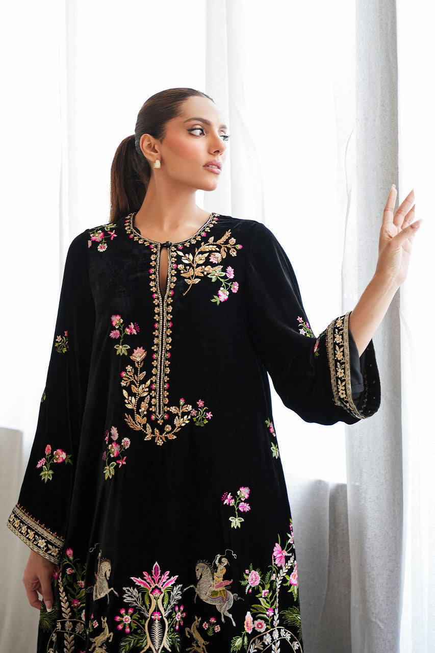 Lois - Velvets | The Winter Edit by Sania Maskatiya