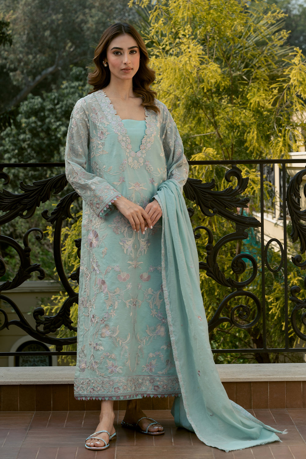 Uran - Nastaran Eid 2025 by Amene