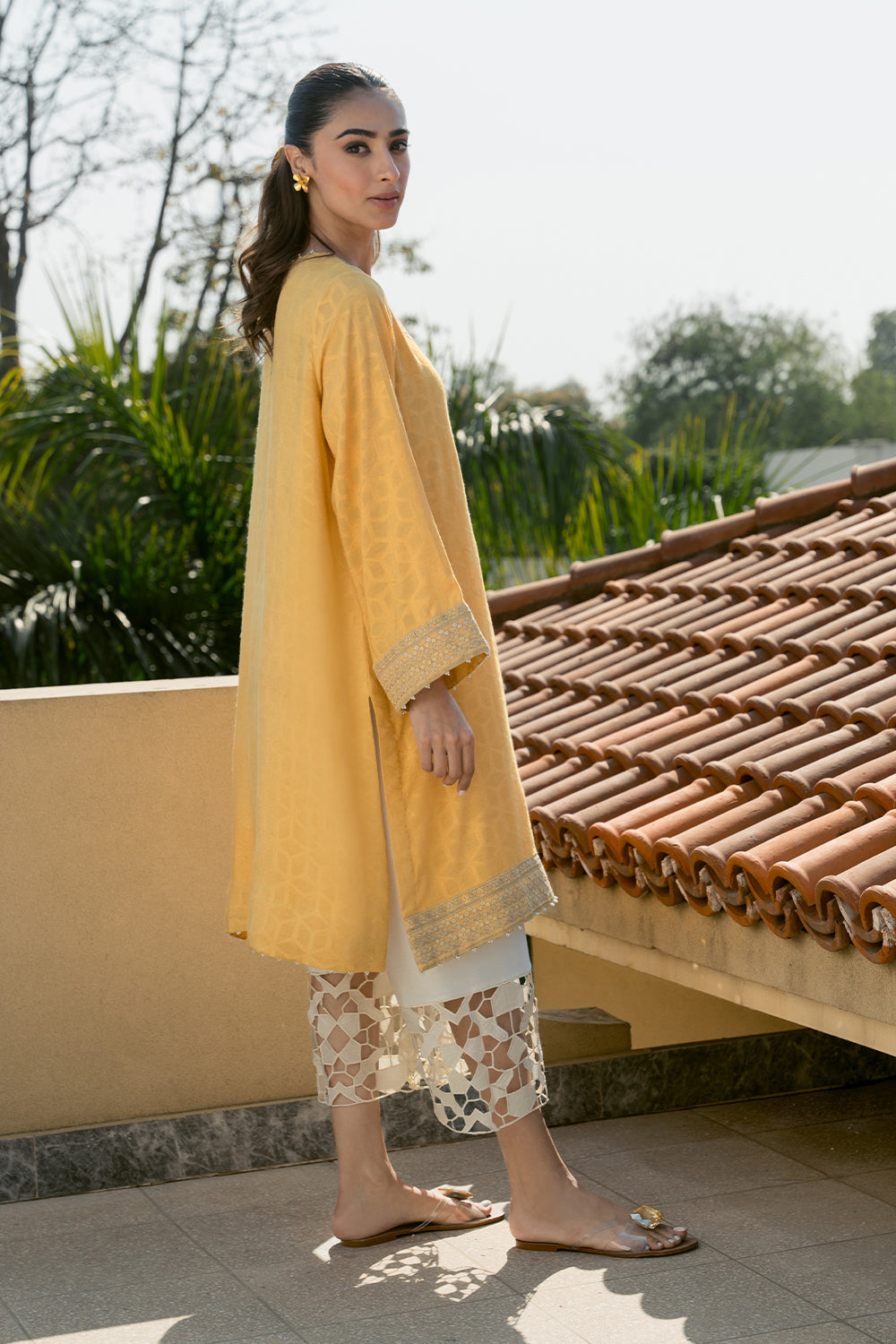 AYAL - Olira by Amene