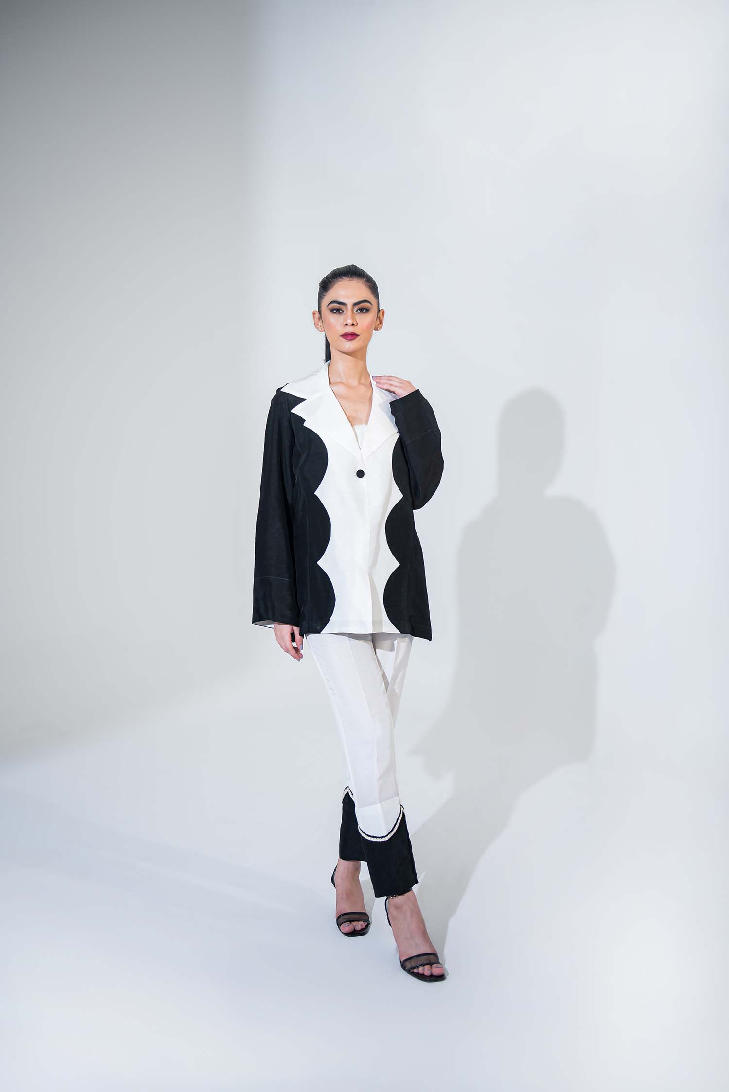 Lumière Noir - Eid Edit'23 by The Westral