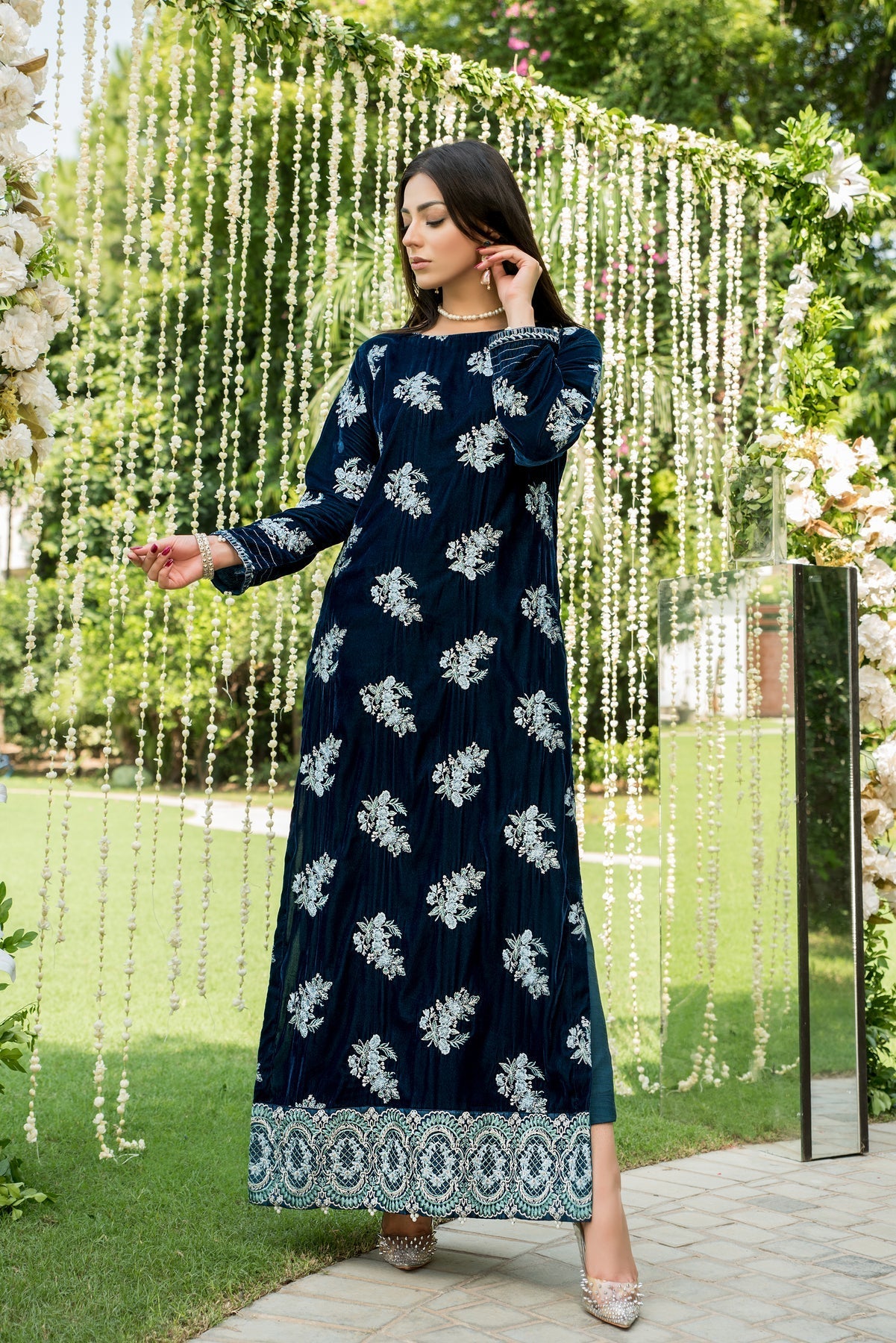 DECENT TEAL - Elaheh Velvet'22 by Nayaa's