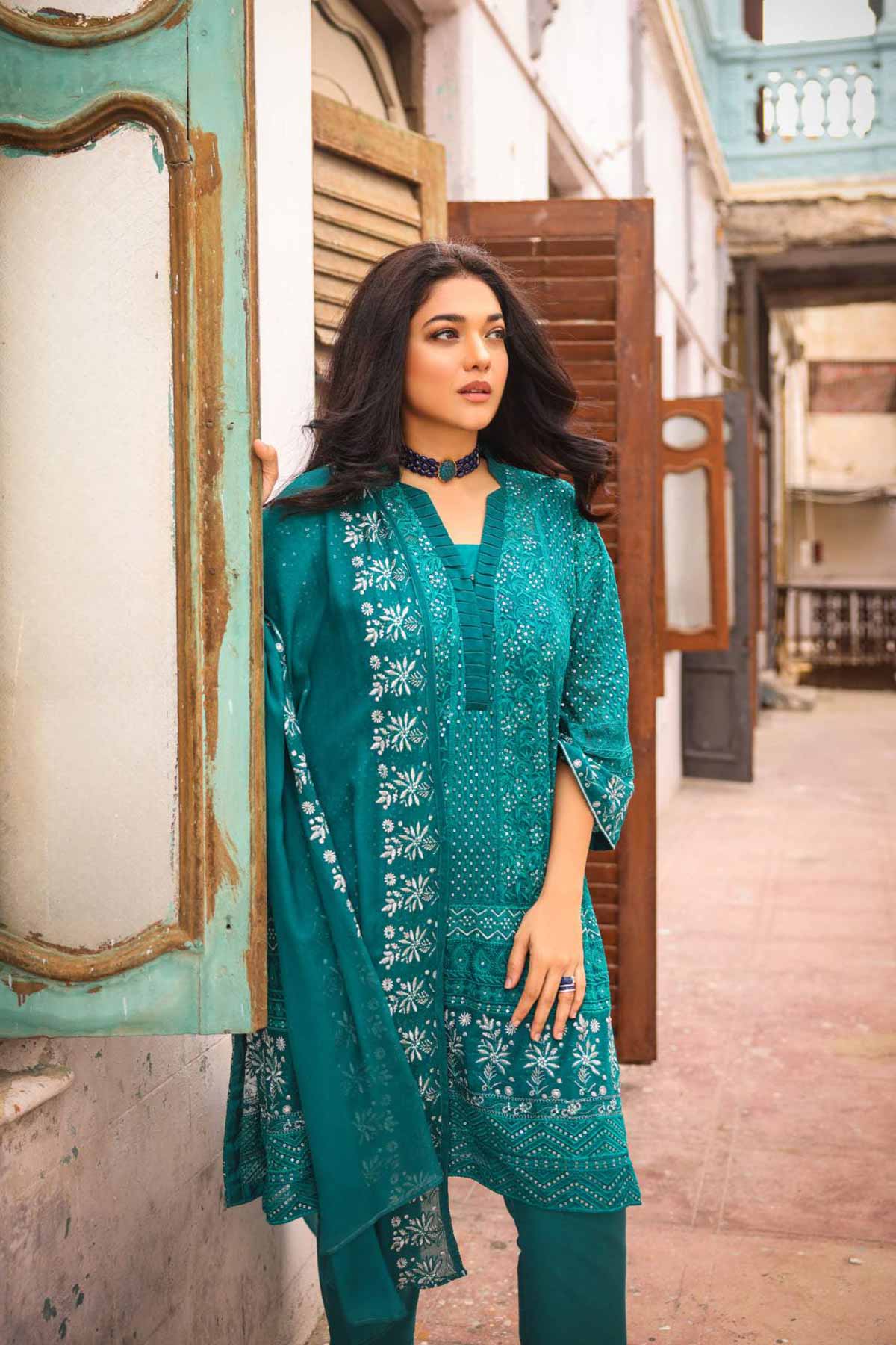 BLUE CHIFFON - Anum Jung