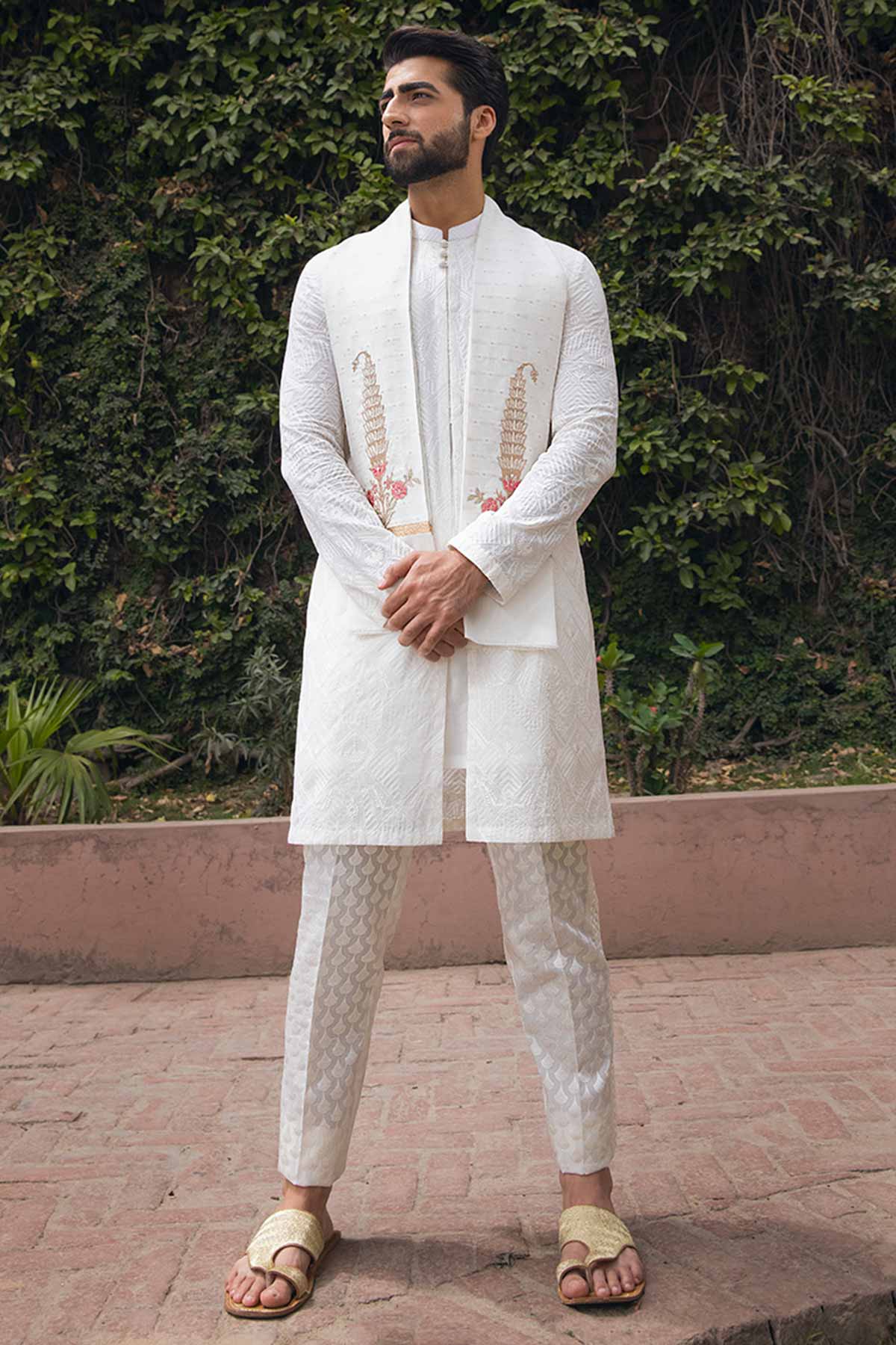 MNR-YB-15 - Mohsin Naveed Ranjha