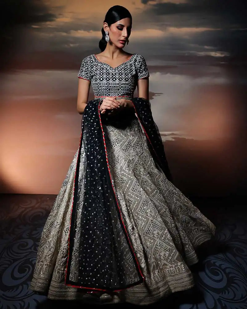 Z’enia Monochrome - Nooreh by Aleena & Fareena