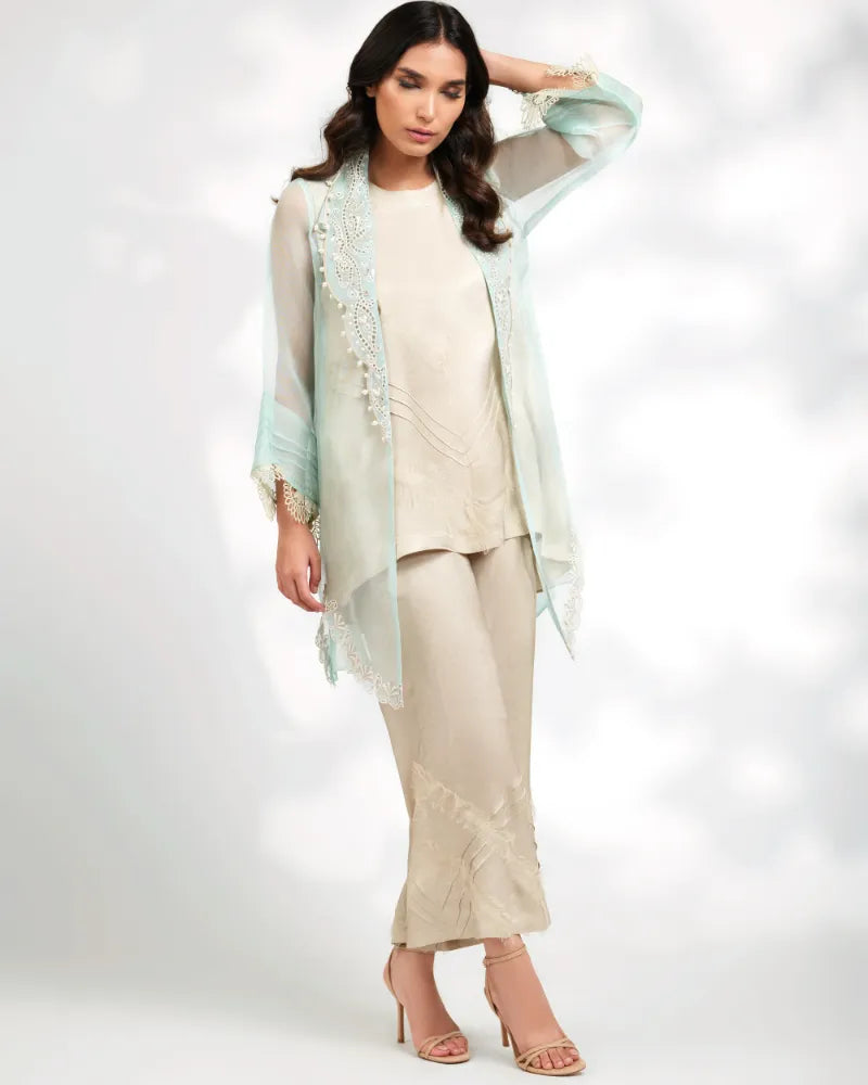 (FF-6) Selma Cape - Festive Formals '24 by Aleena Fareena