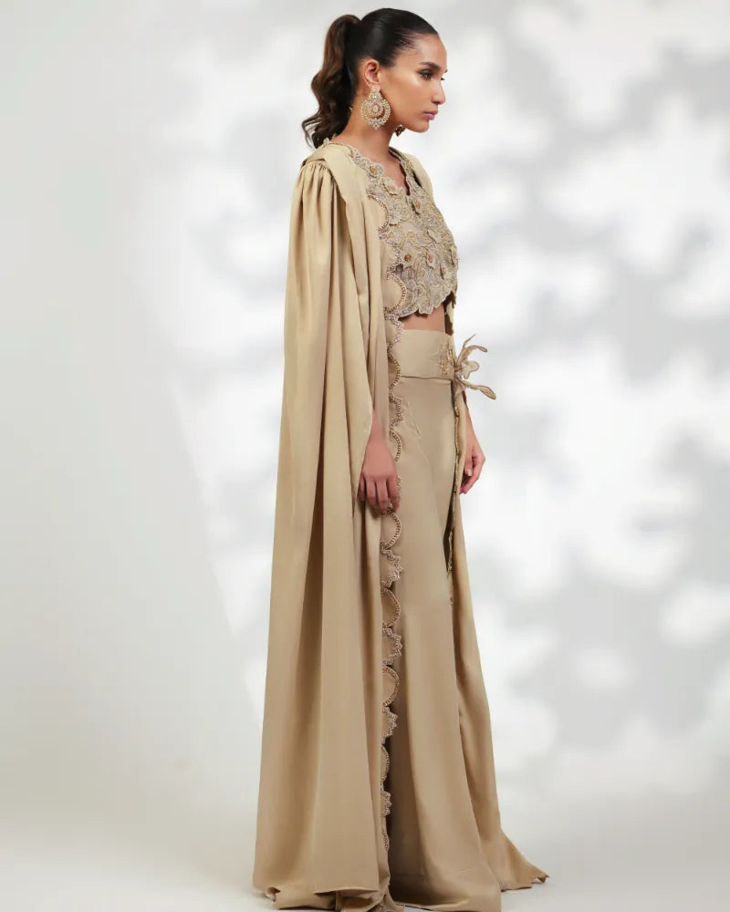 (FF-11) Zeen Cape - Festive Formals '24 by Aleena Fareena