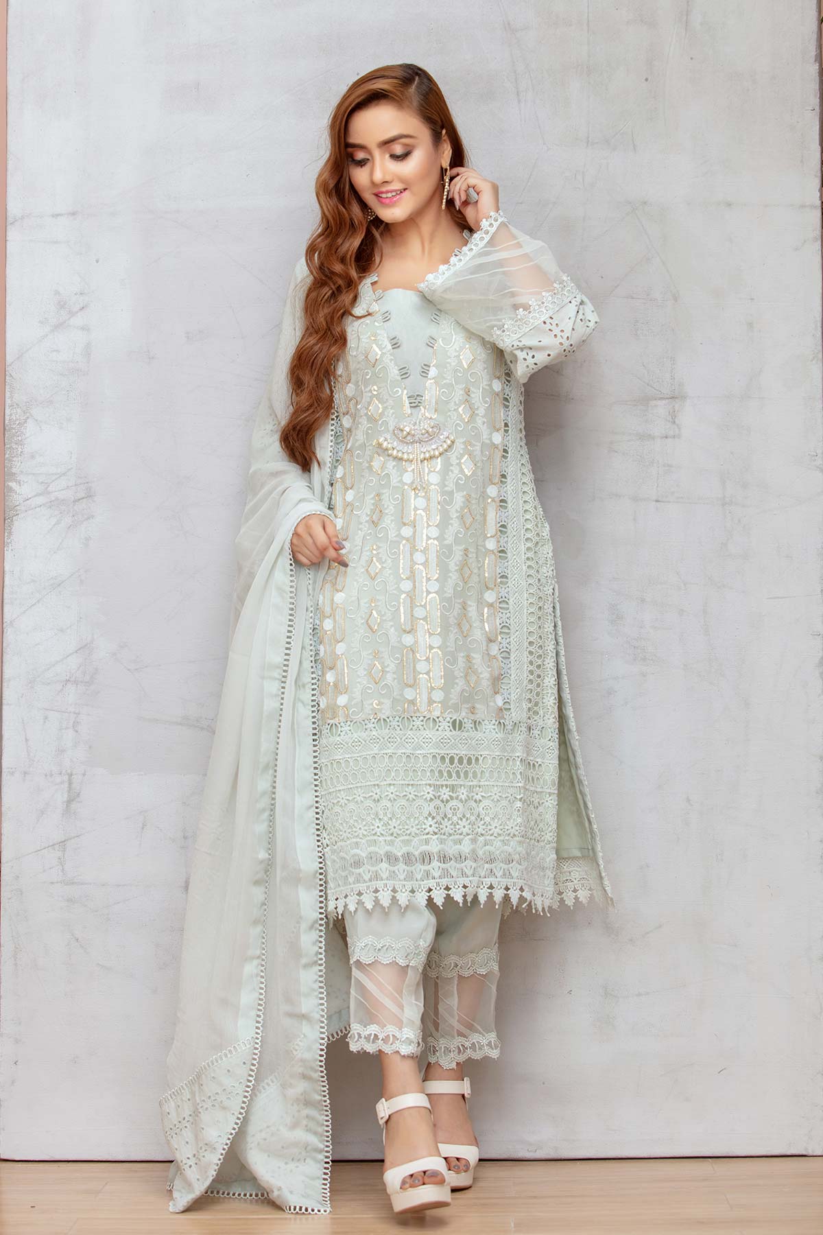 Ice Ash Grey - Chic Ophicial