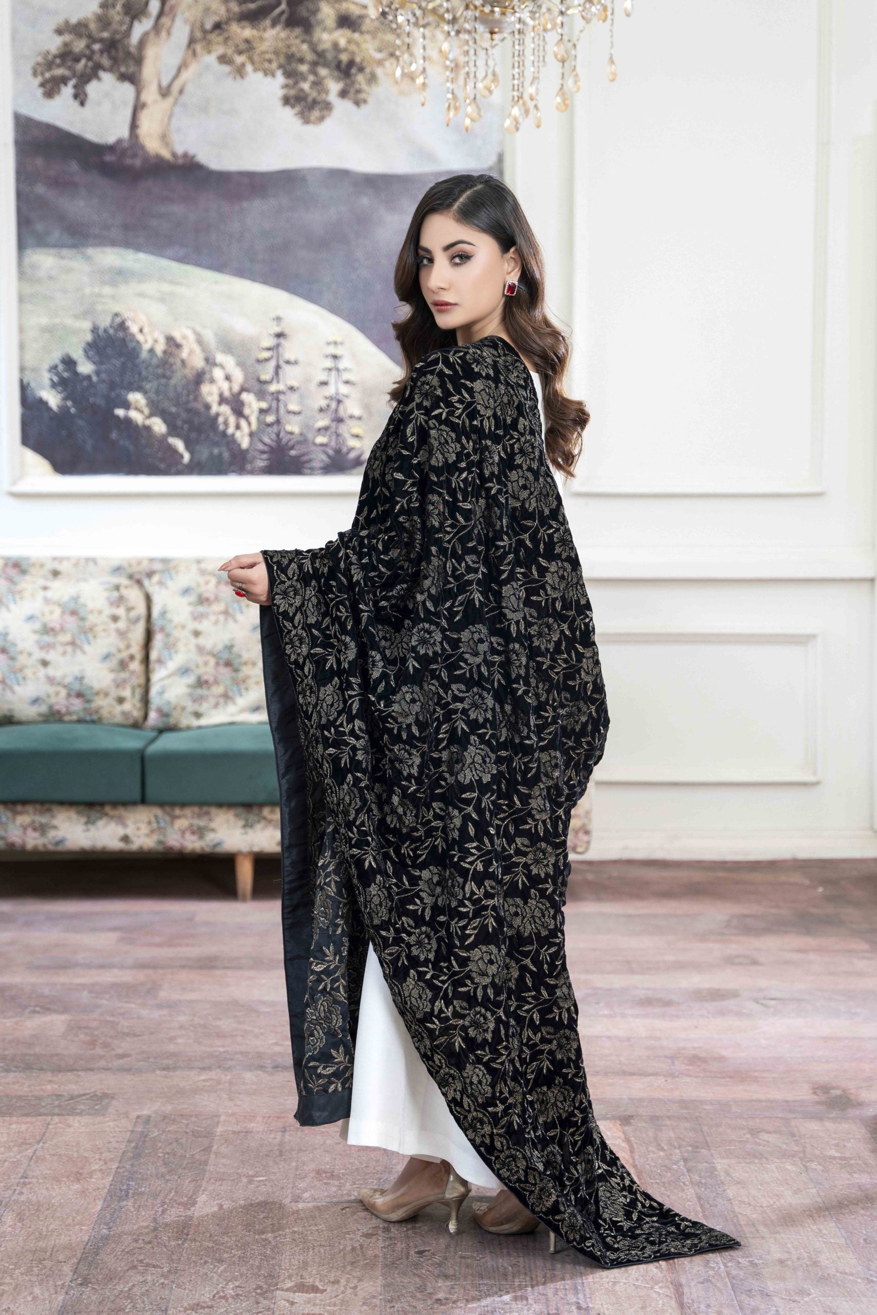 Shireen Shawl - Parizad by Hadia Batool