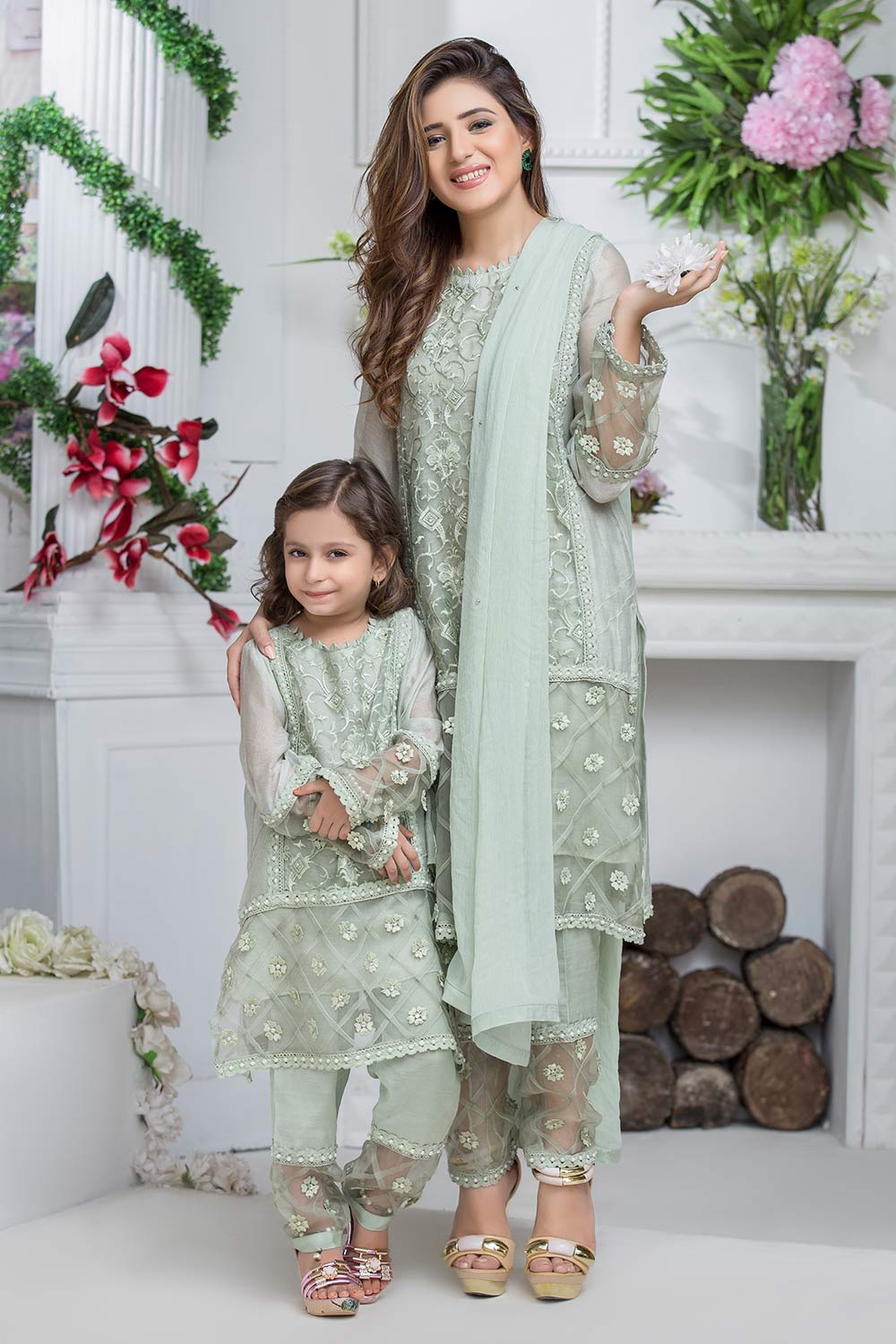 Onyx - Chic Ophicial