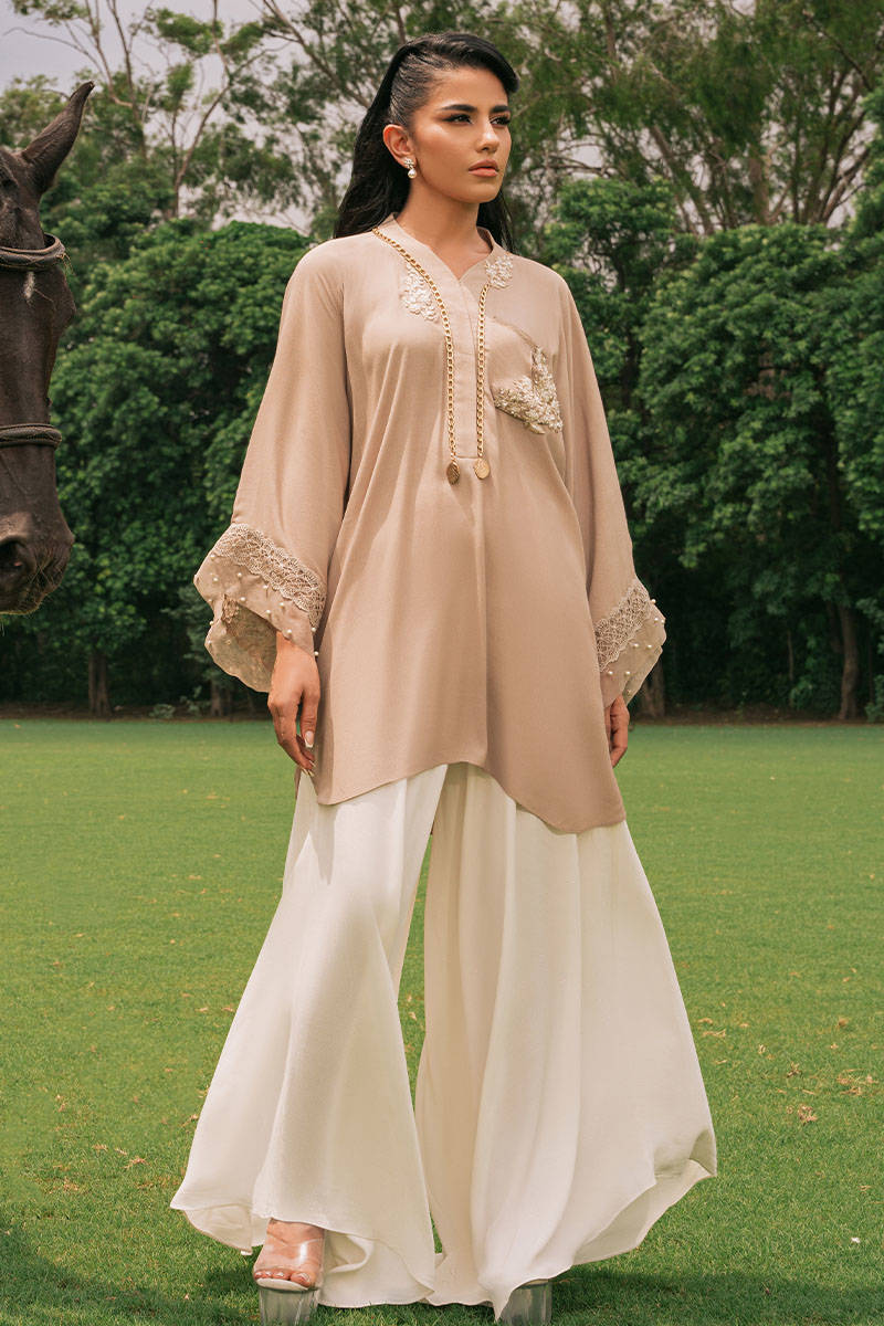 Batwing Kurta - Dandelion by Zainab Salman