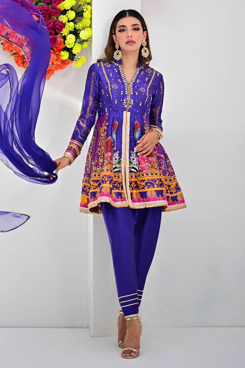 Cassia - Mahpara Silk Autumn/Winter'23 by Ansab Jahangir