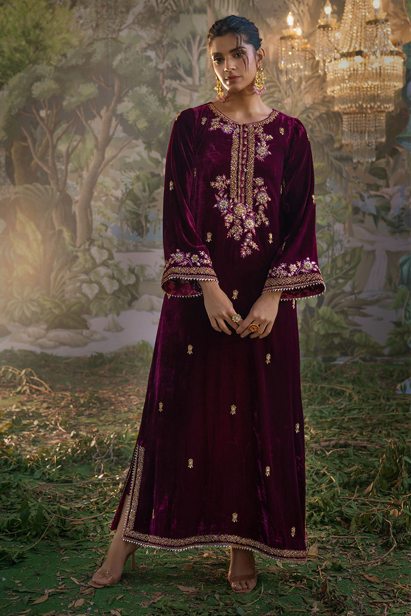 Juliana - Velvet & Vogue by Ansab Jahangir