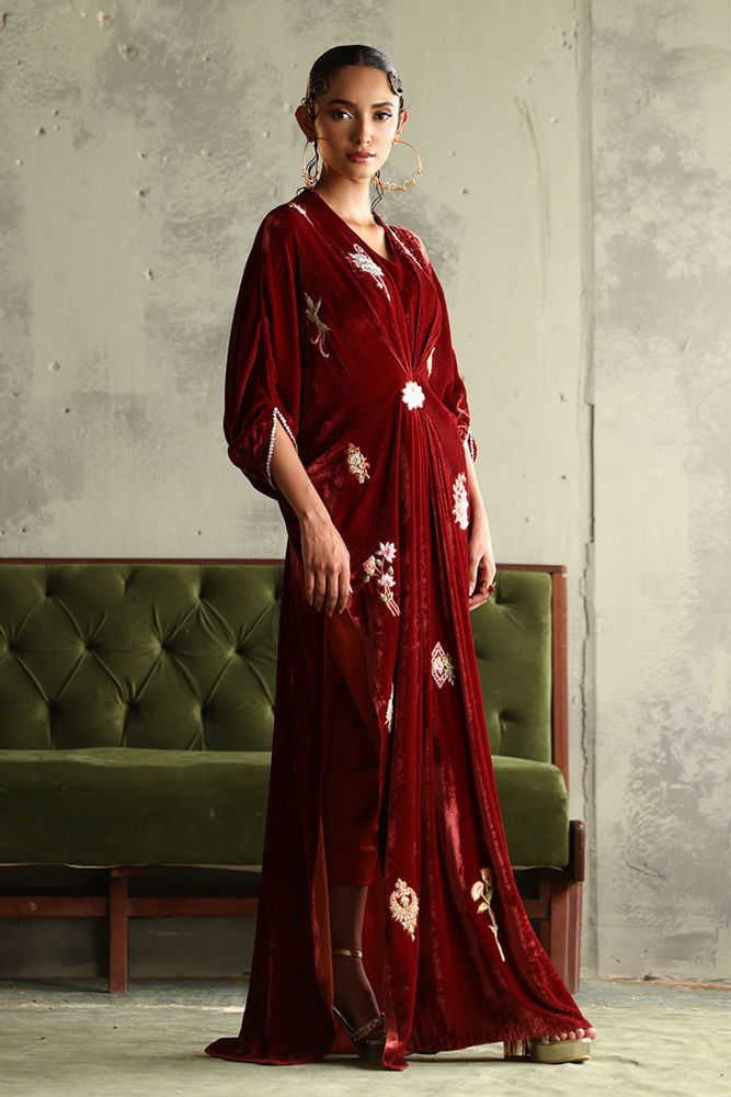 VV-05 - VISTARA Luxury Velvets by Rozina Munib