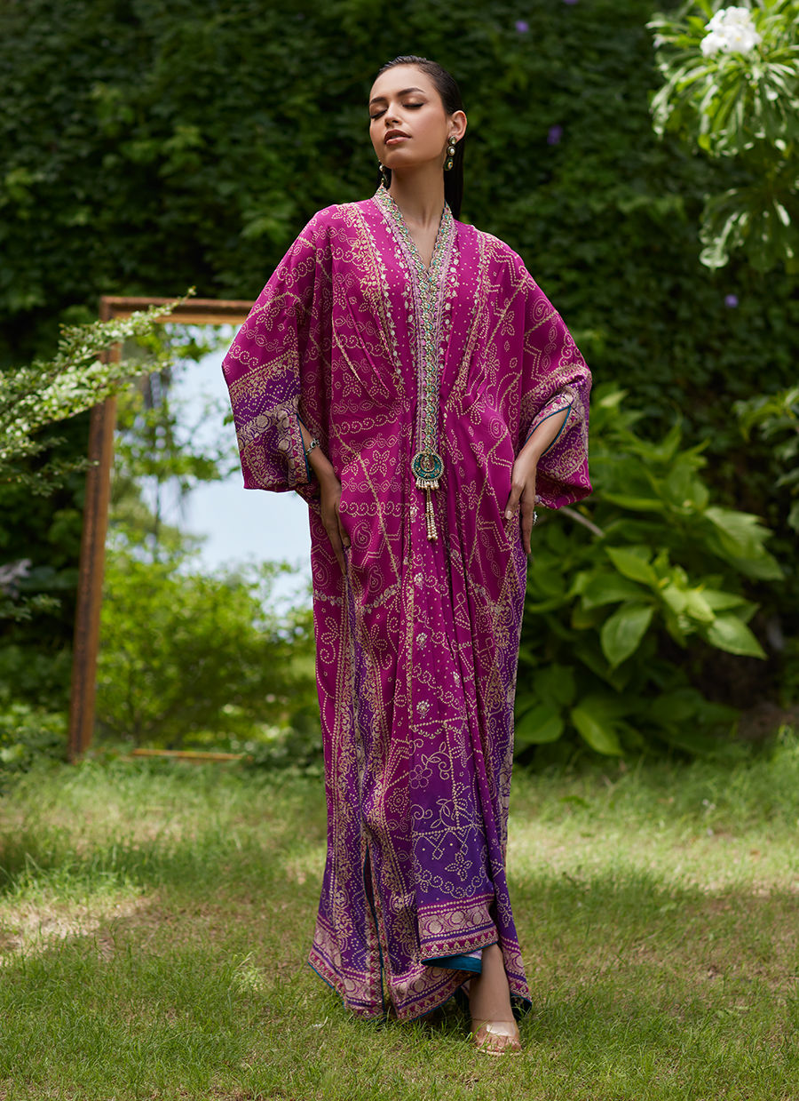 Zahli Magenta Ombre Kaftan - Mayna Festive Prints'24 by Farah Talib Aziz