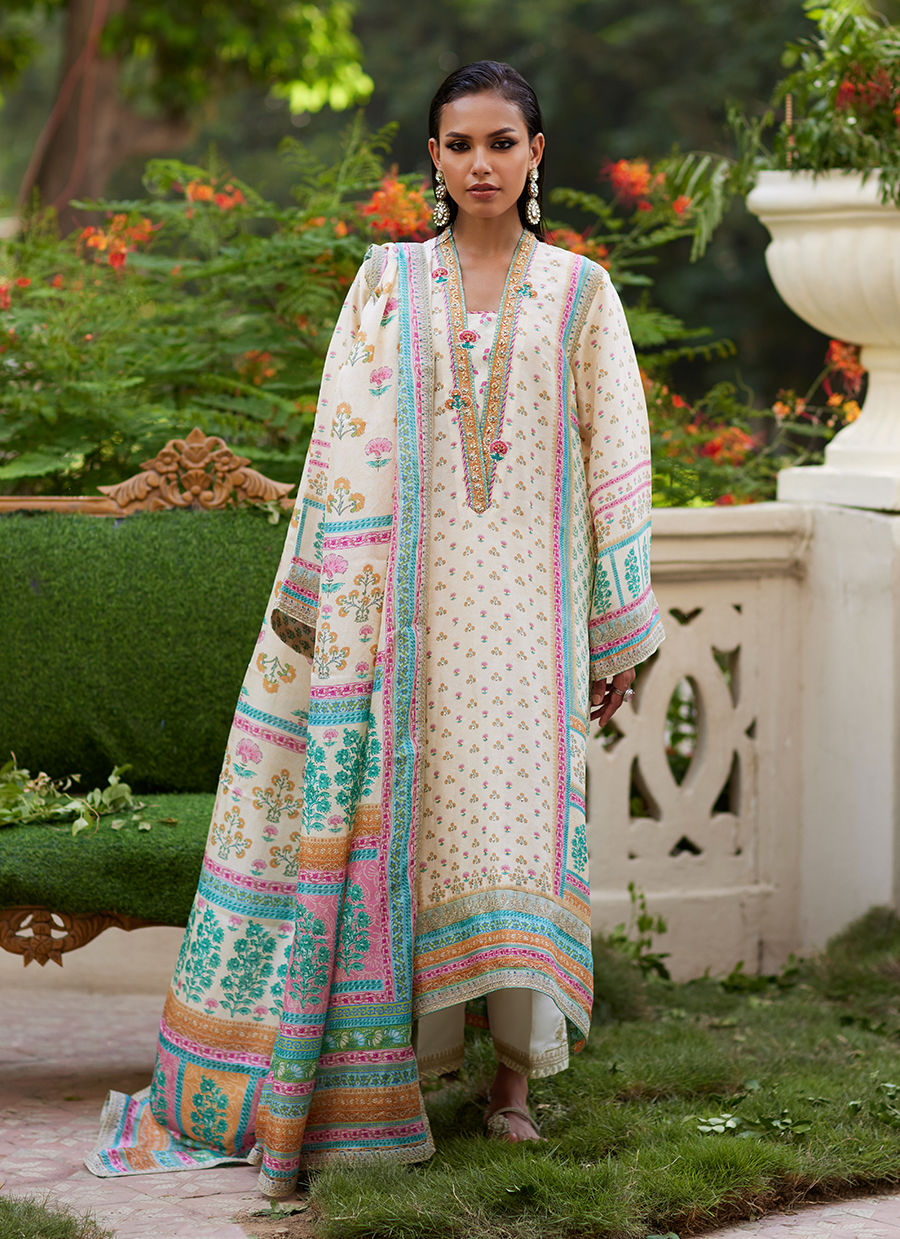 Nural Ivory Kurta And Dupatta - Mayna Festive Prints'24 by Farah Talib Aziz