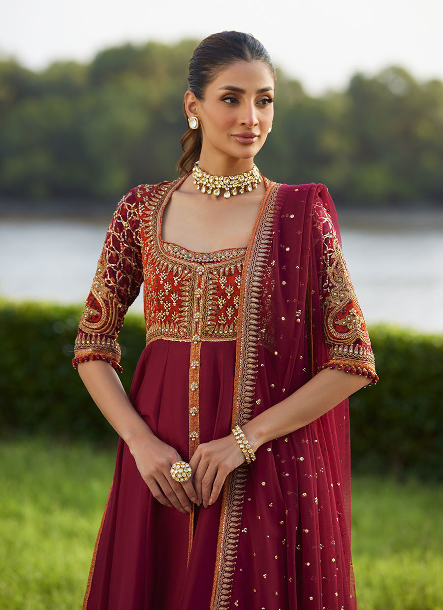 Anarq Crimson Kalidaar And Dupatta - Mayna Festive Luxe Pret by Farah Talib Aziz