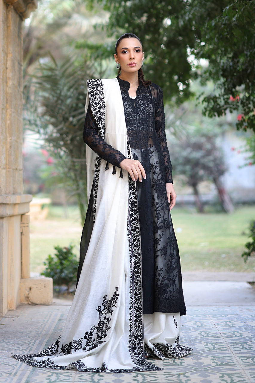 Fiza - Reem Eid Collecton '25 by Sania Maskatiya