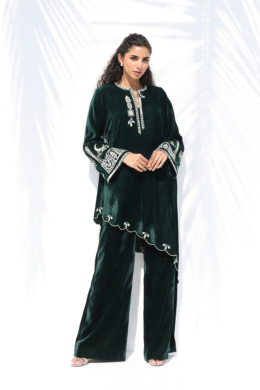 Liana - The Winter Edit | The Velvets by Sania Maskatiya