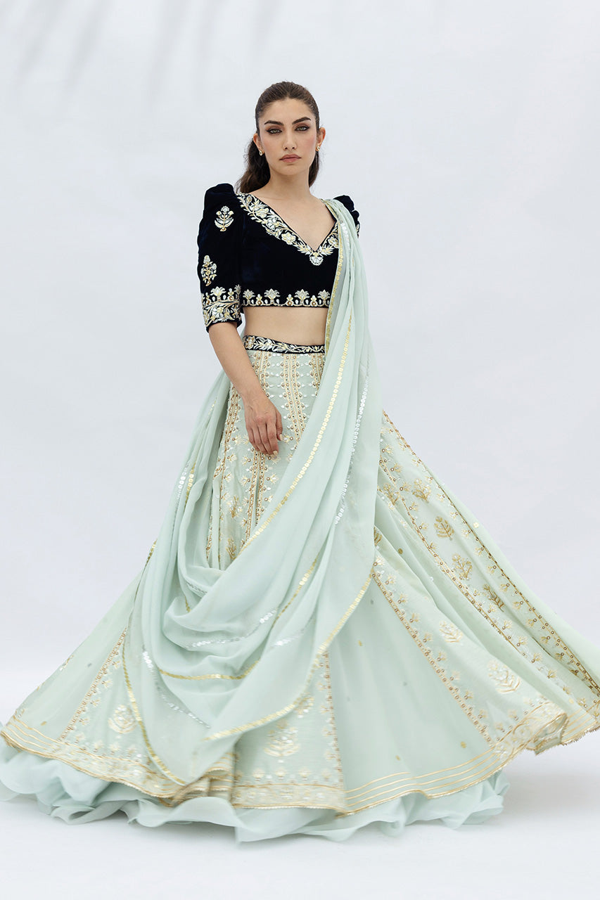 Nari - The Winter Edit | The Velvets by Sania Maskatiya