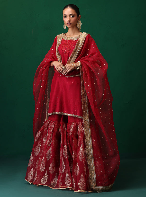 Eelah - Rangeen Formals by Zainab Chottani