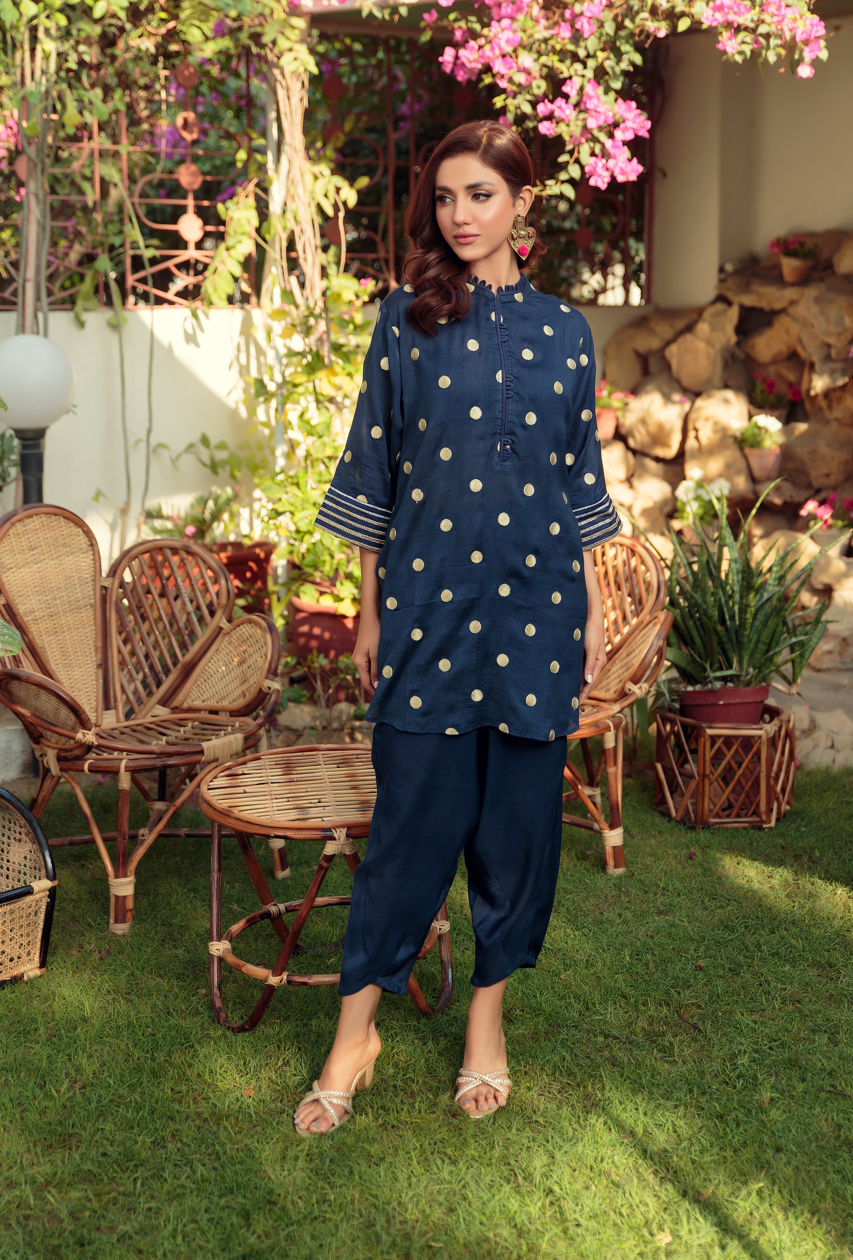 EMB-331 - Alaya Luxury Eid Edit by Anum Jung