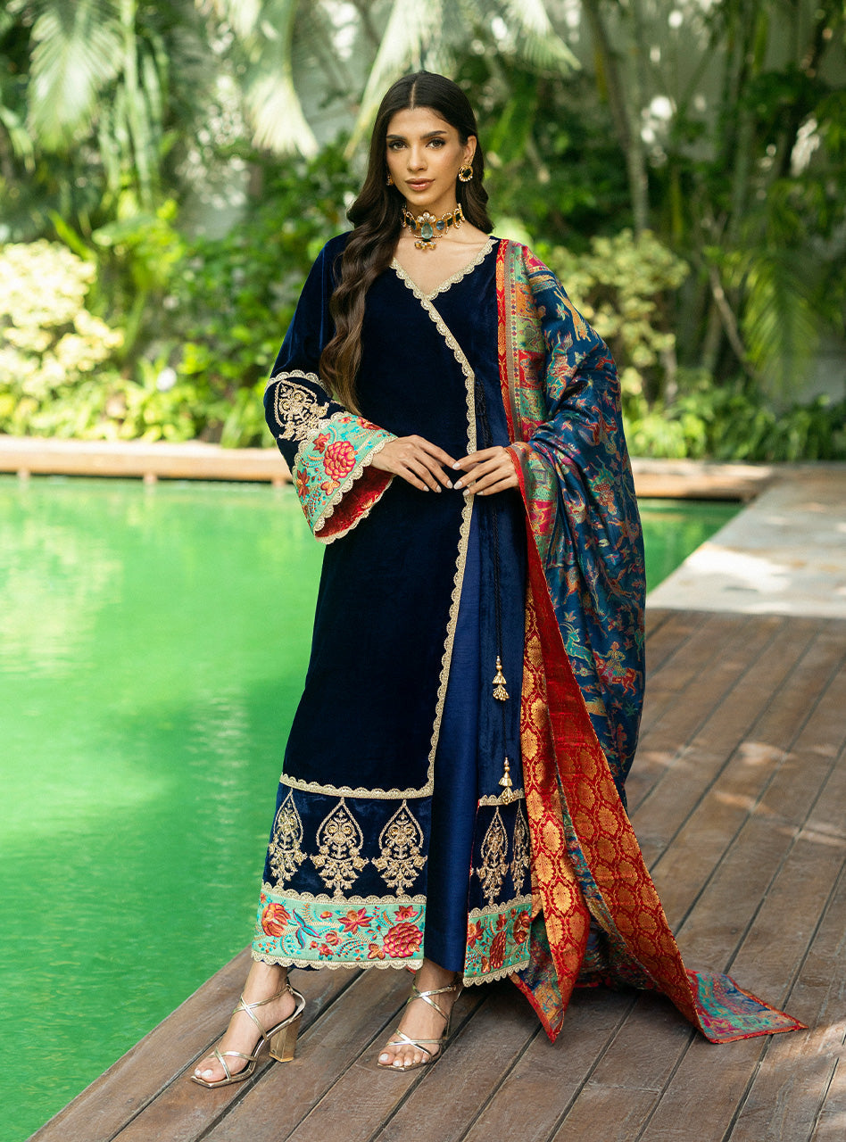 Farrin - Makhmal Luxe Pret by Zainab Chottani