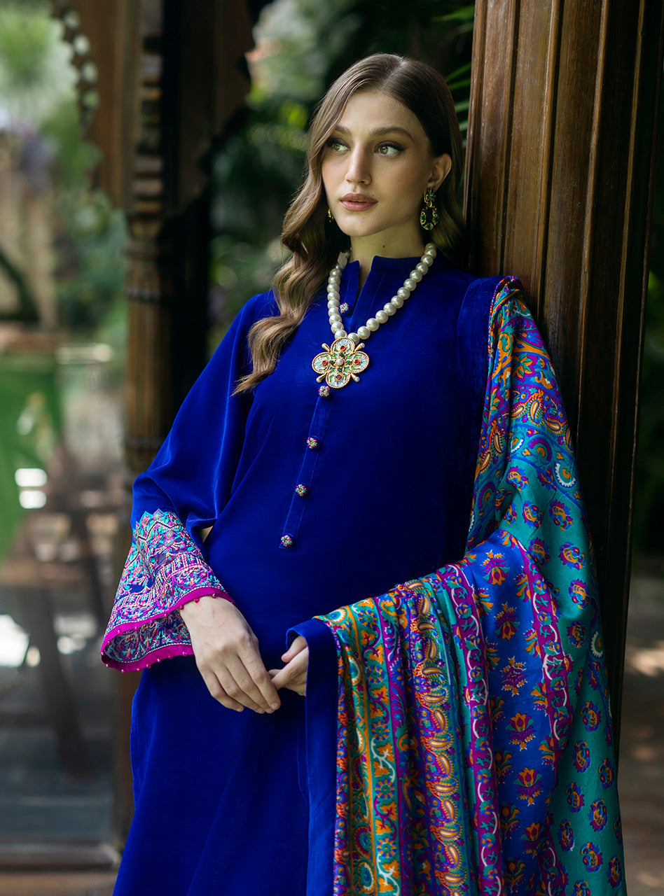 Shafaq - Makhmal Luxe Pret by Zainab Chottani