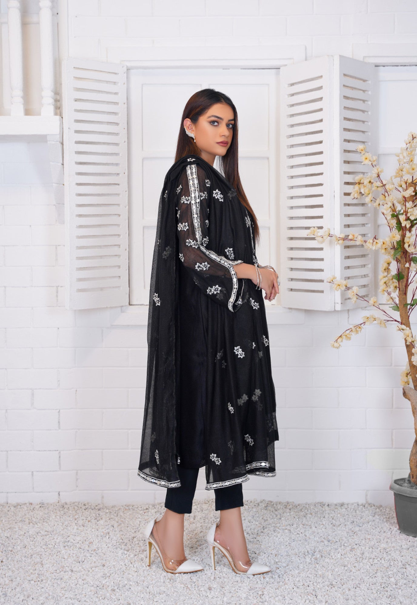 DIYA - Anayra Amal