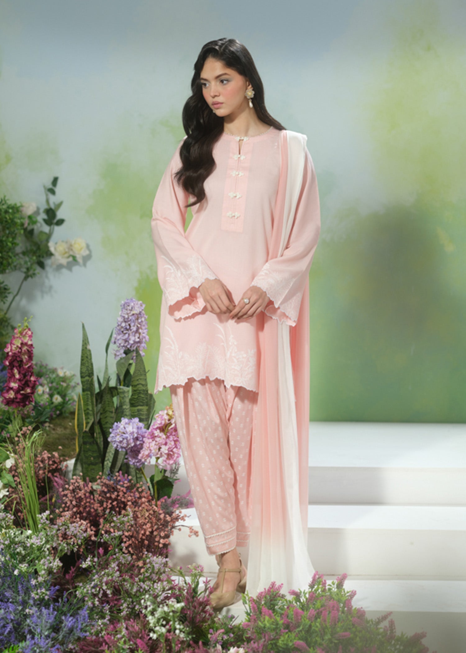 Peony Whisper - Basics by Mahum Asad