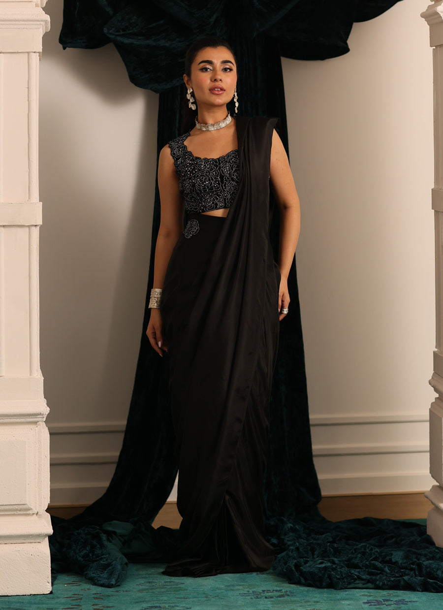 Marli Onyx Saree And Velvet Blouse - Velvets the Afterparty 24 by Farah Talib Aziz