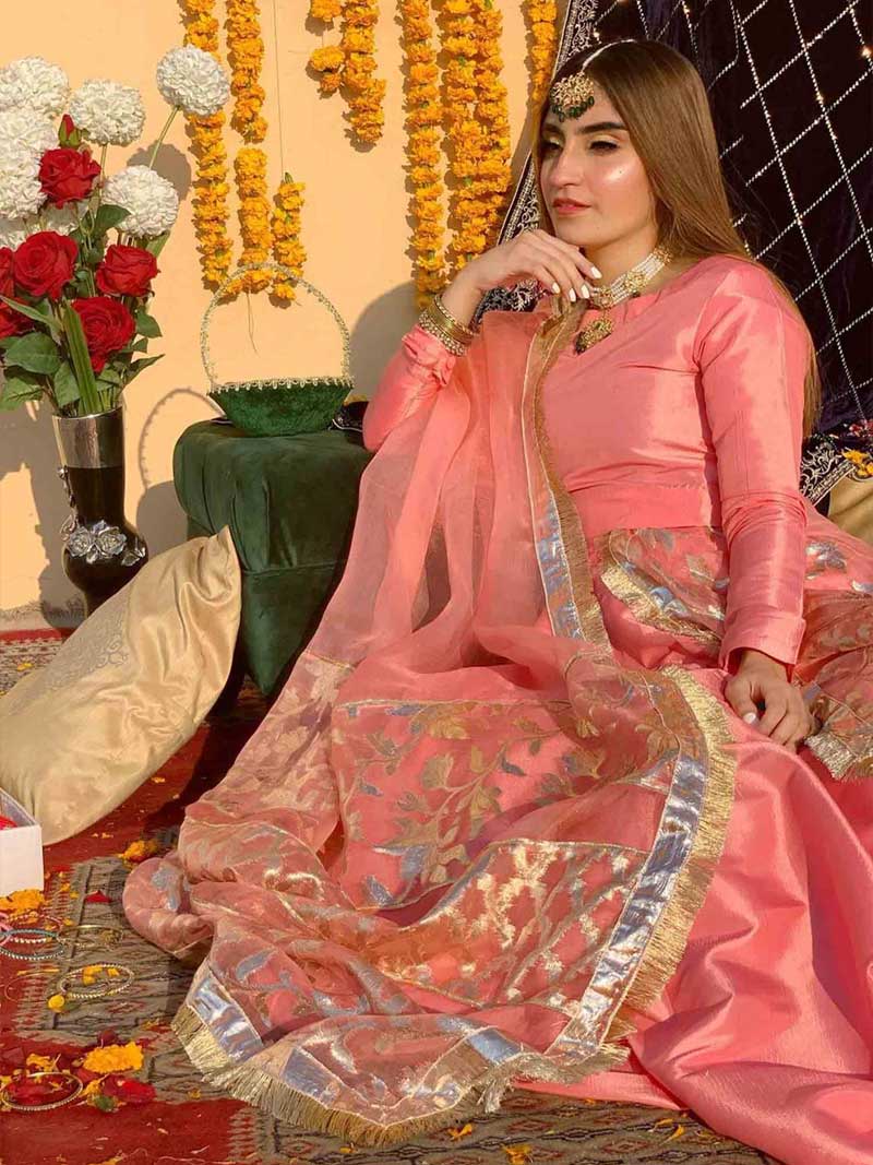 Tea pink - Agha Hassan