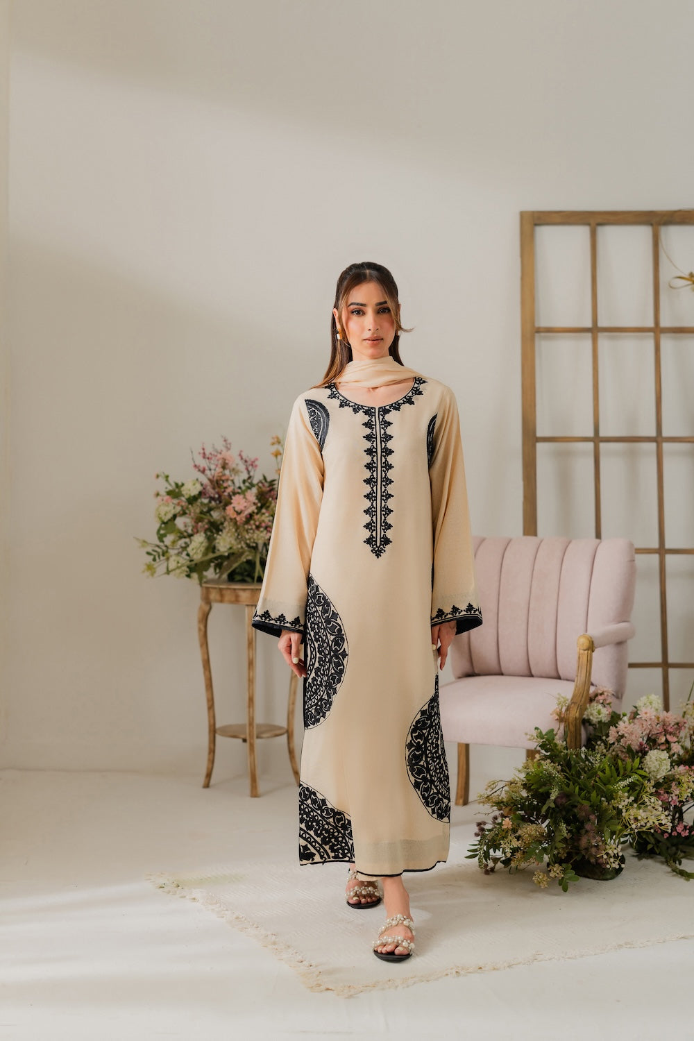 Seemi - Mira Monsson Drop 25 by Vintage