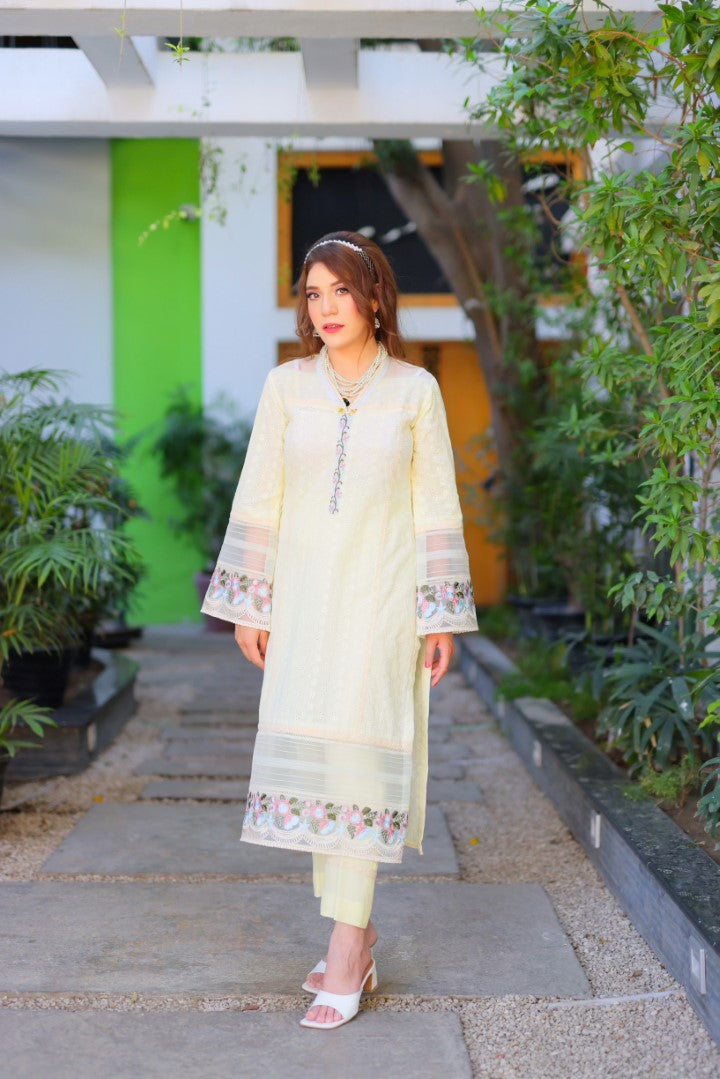AF 353 Lime Petal  - Ainee Faisal